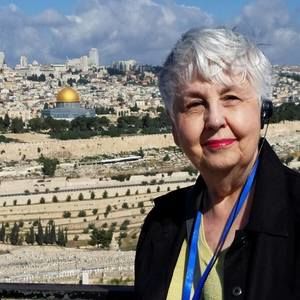 Meet your Posher, Kay